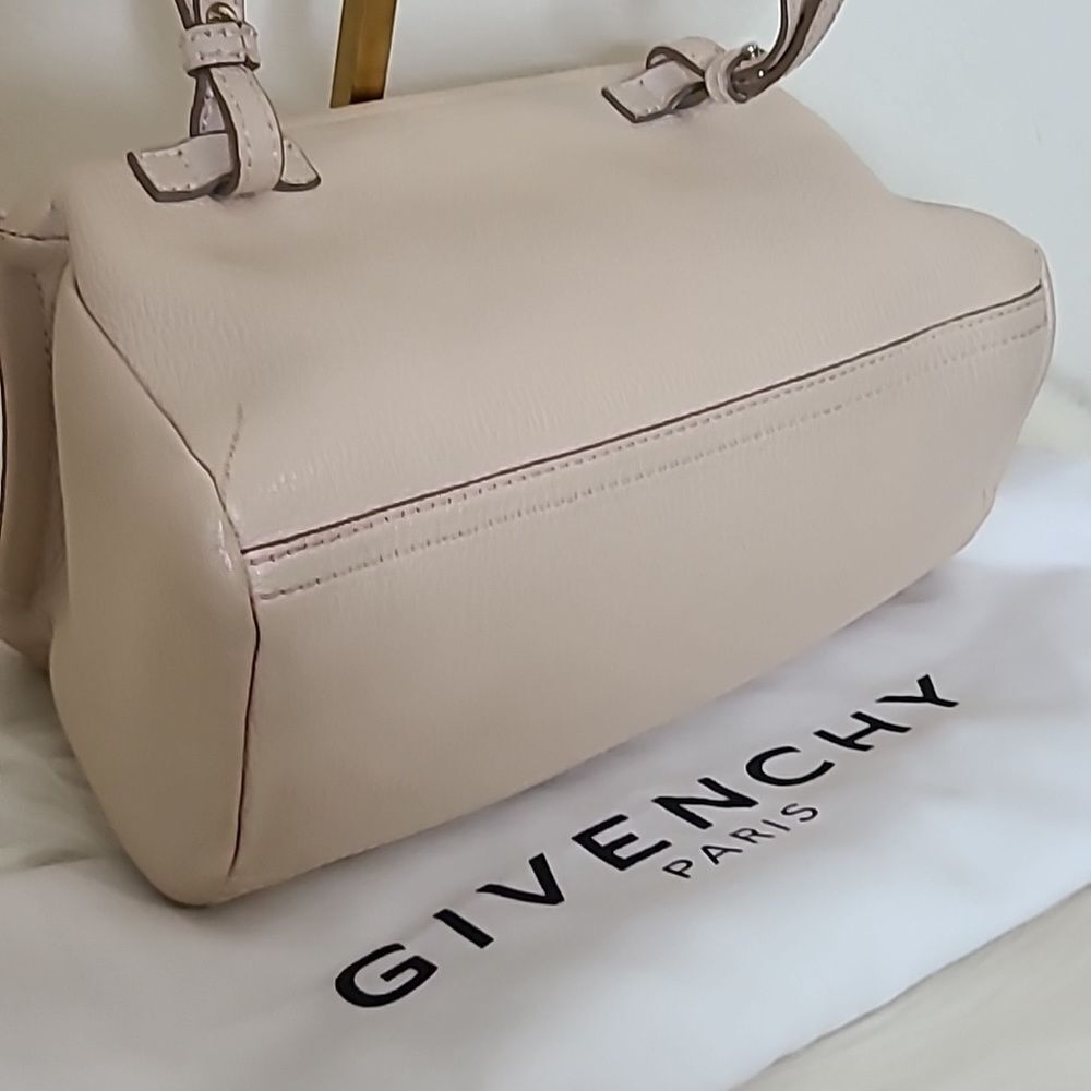 💯 Authentic Givenchy Pandora Mini - Nude Pink 🍀 - Picture 4 of 16